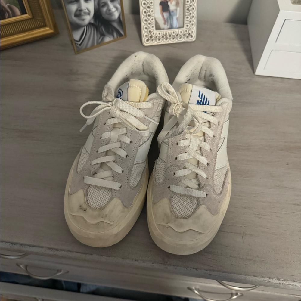 New Balance Sneakers
